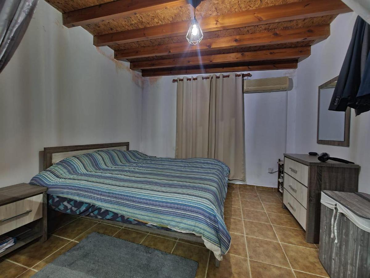 Spacious Studio In Yeroskipou Колони Екстериор снимка