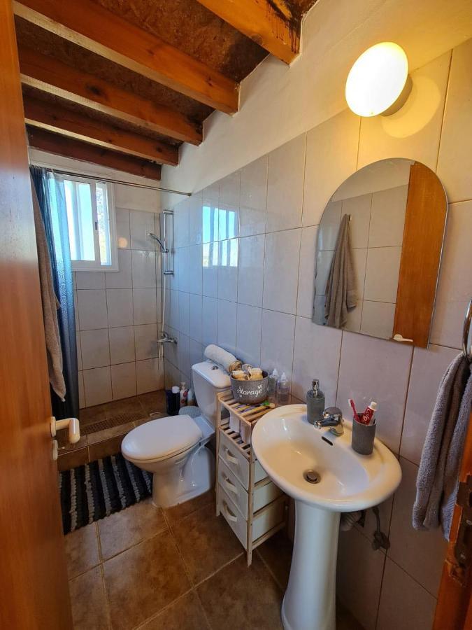 Spacious Studio In Yeroskipou Колони Екстериор снимка
